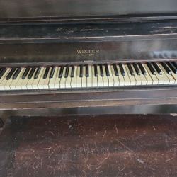 Wood Piano