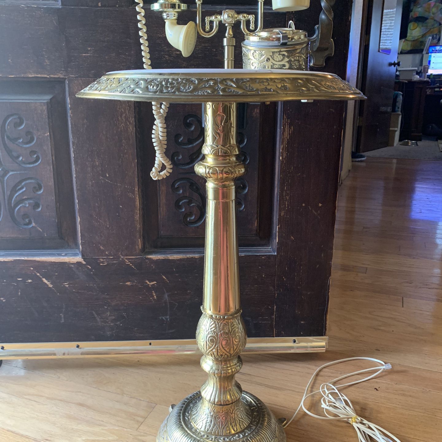 Princess phone - Marble Antique pedestal  Rotary telephone