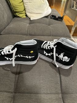 Vans x Peanuts - Size 8 Men’s