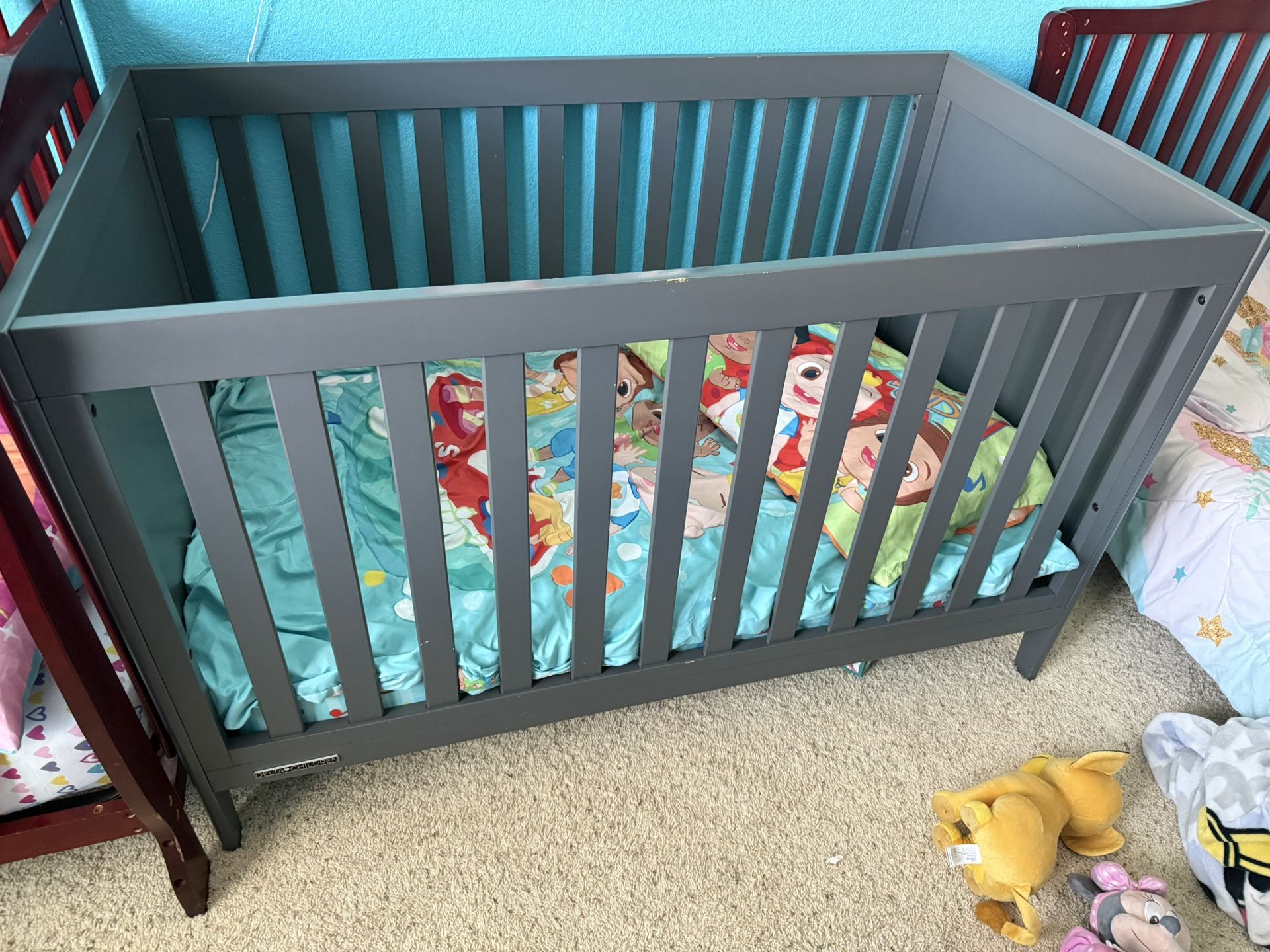 Crib/toddlers Bed 4in1 With Mattress