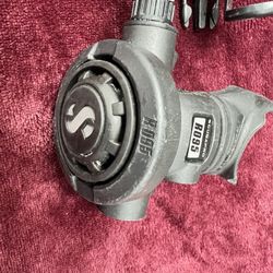 Octopus SCUBA PRO R095 and hose for diving $99