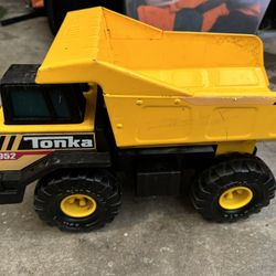Tonka Trucks 
