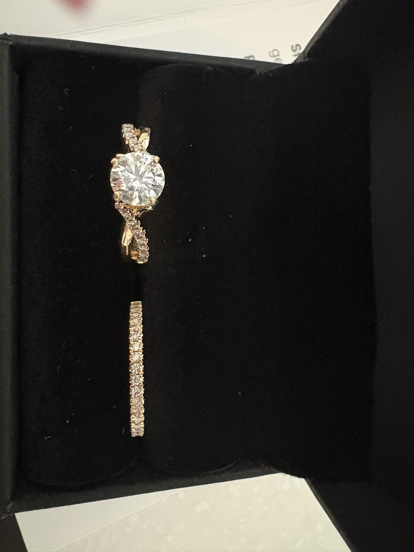 14k Yellow Gold Engagement Ring And Wedding Band Set Size 8. 1.25 Center