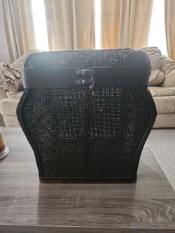 Black Wicker Storage Trunk with Lid