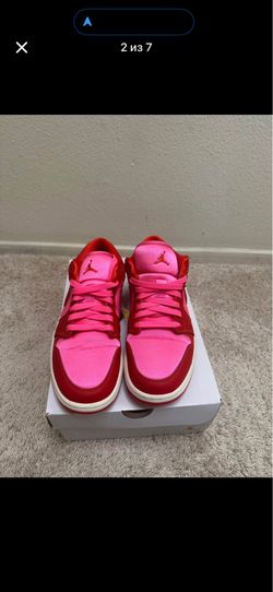 Nike Wmns Air Jordan 1 Low SE 'Pink Blast'