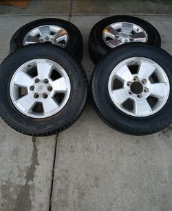 Toyota tacoma wheels and tires