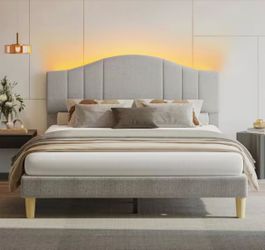 Gray Wood Frame Queen Upholstered Platform Bed Scalloped Bed Frame with LED Adjustable Arc Headboard