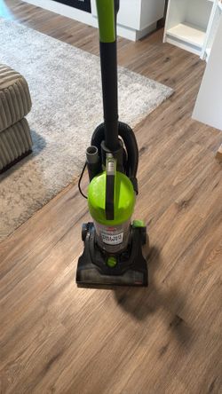 Bissell powertrak compact vacuum