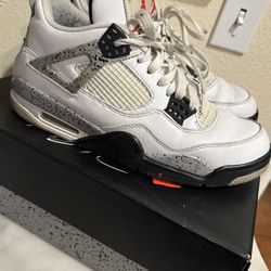 Air Jordan 4 Retro OG