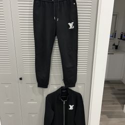 Men’s LV Jogger suit Large