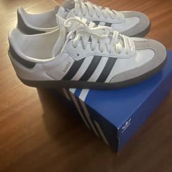 Women’s Adidas Sambas 7 OG