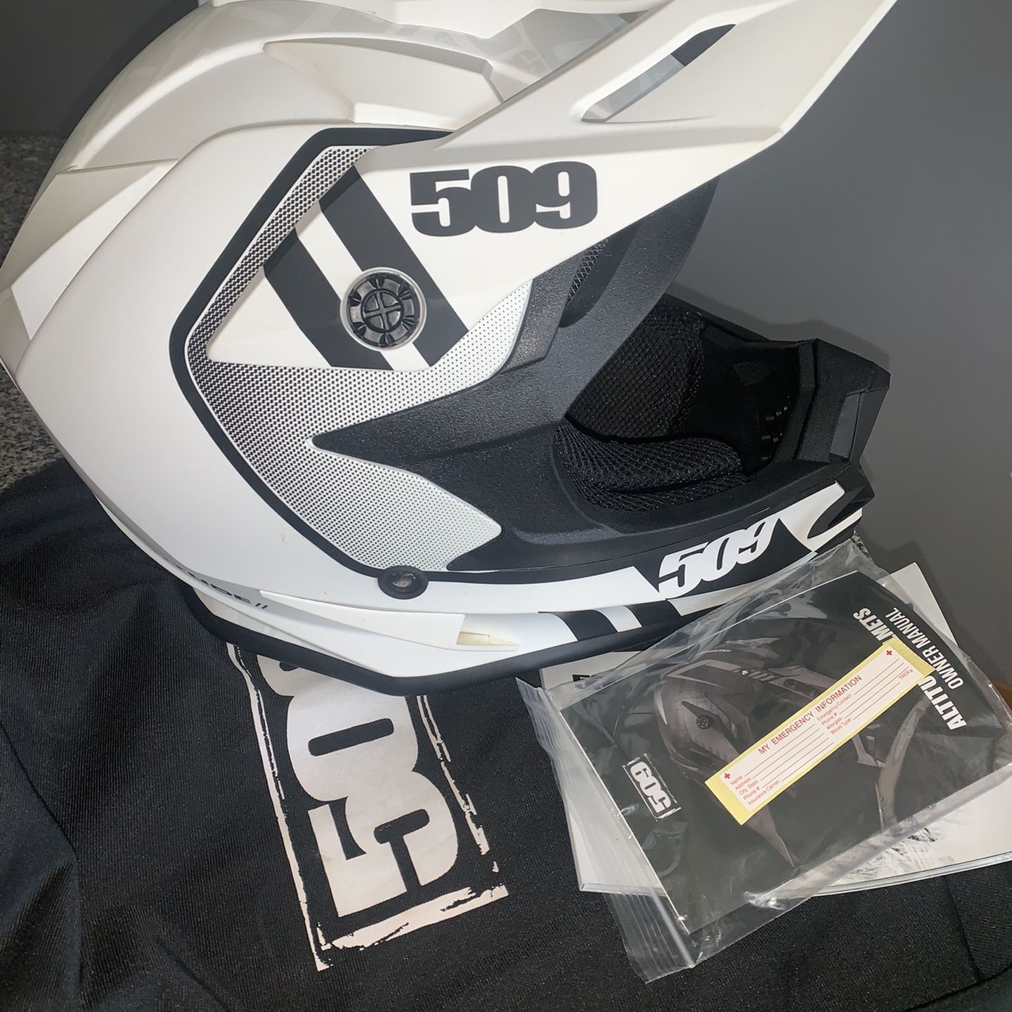 Snowmobile/ motocross/ ATV 509 Helmet