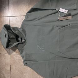 Fear of God Essentials “Sycamore” Hoodie – XL – Brand New w/ Tags & Bag