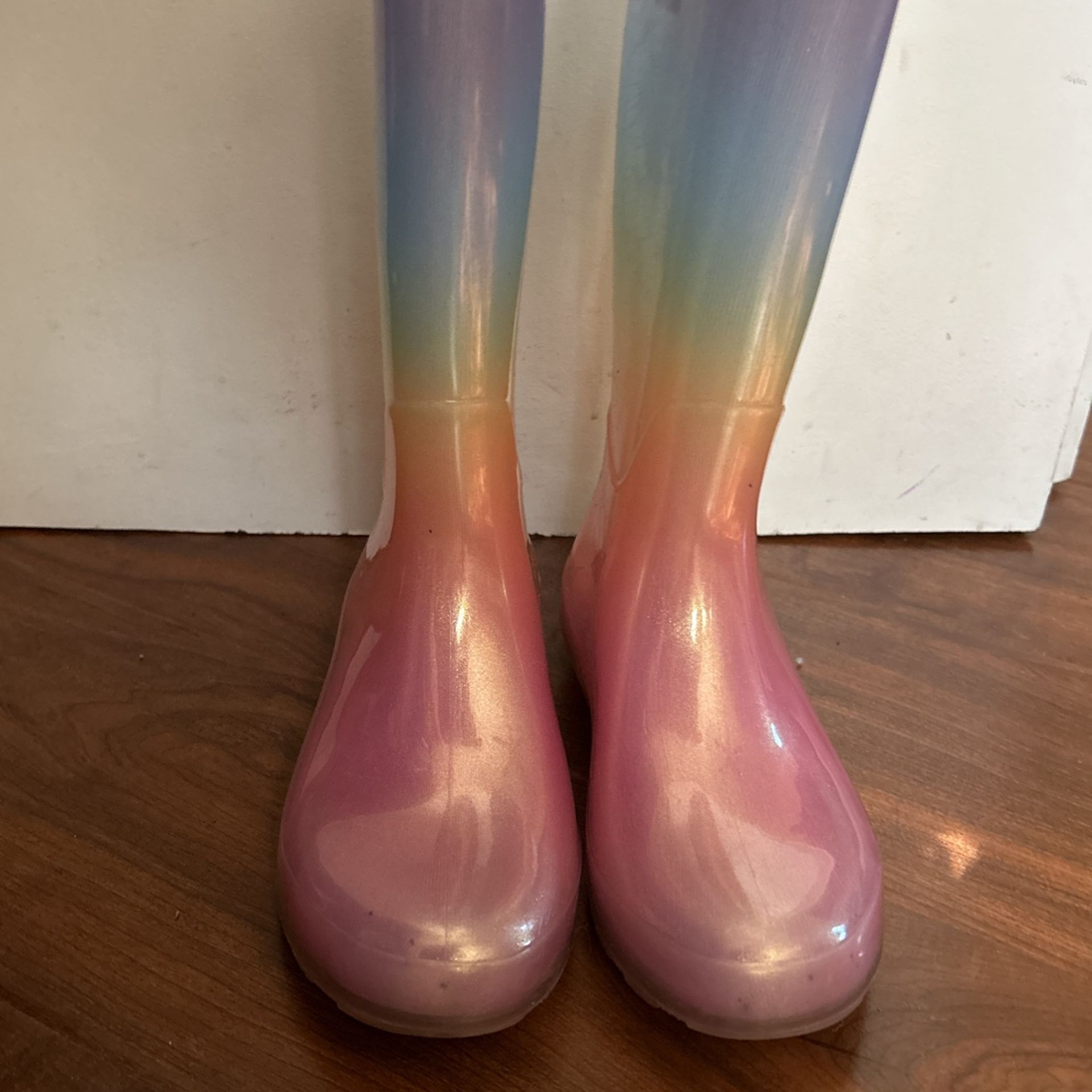 Girls Rain boots Size 2