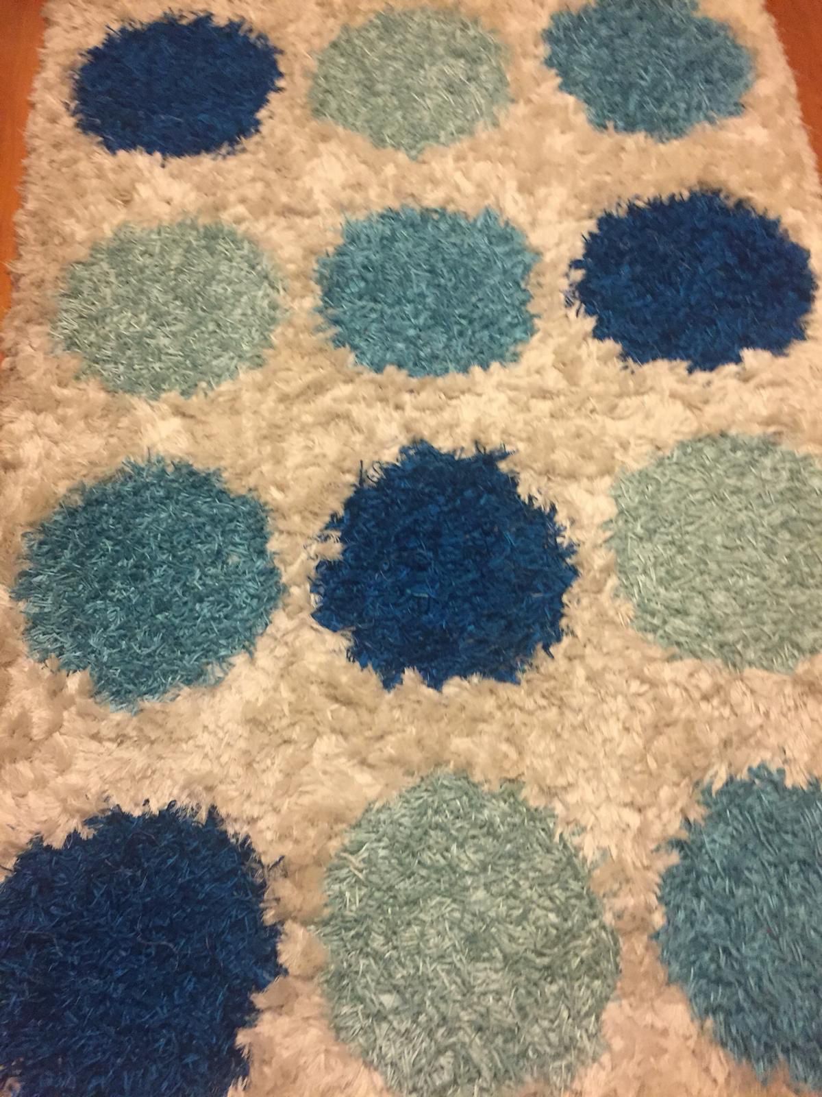 Area rug, shag rug