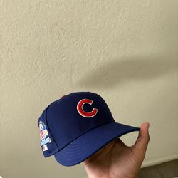 Fitted hat