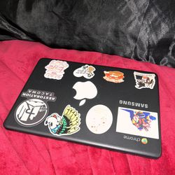 Chromebook with Laptop Bag