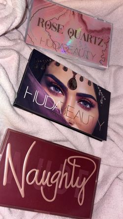 Huda Beauty Makeup Palette