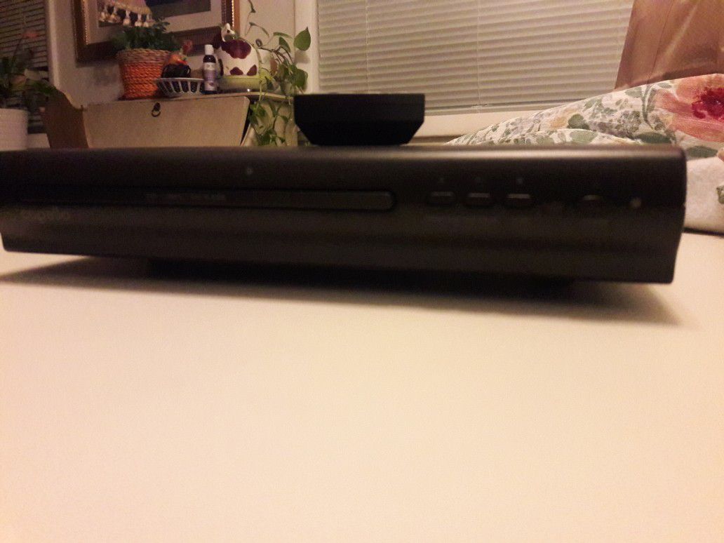 Capello DVD player model #CVD2216BLK with remote