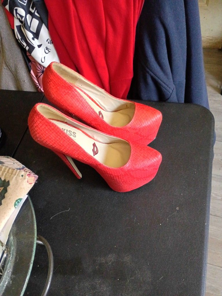 Women's High Heel Shoes