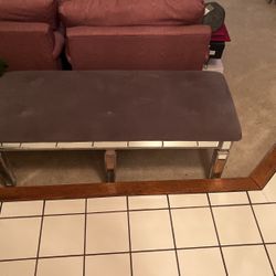 End Of Bed Bench W/ Mirrors On Legs