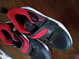 Boy shoe