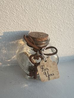 Small Glass Heart Jars With Key