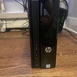 HP pc And 2 Samsung Monitors