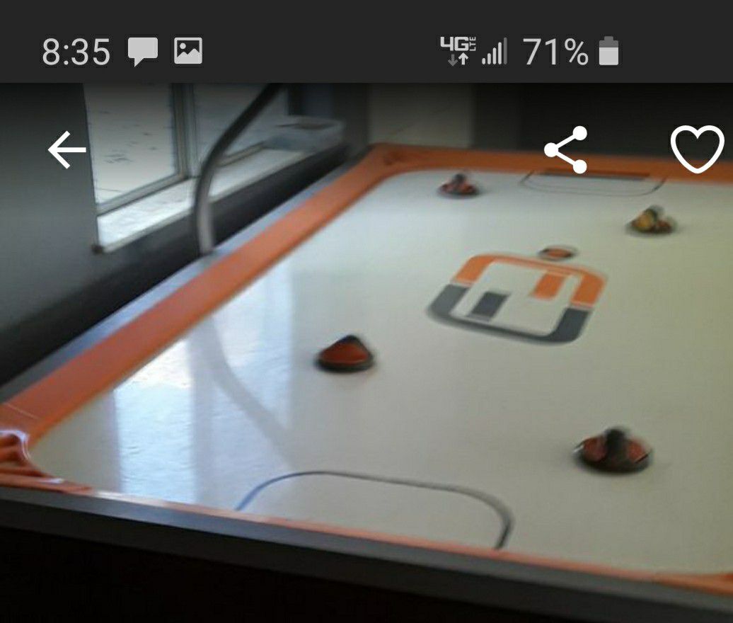 8 ' Demerick air hockey table