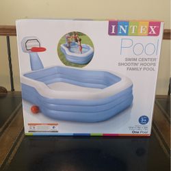 Shootin Hoops Family Pool