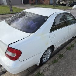 Toyota Camry 