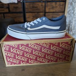 Brand New VANS Size 4 