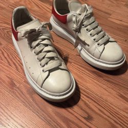 Alexander McQueen 9,5 Men's 