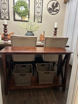 Entry table or for a coffee table