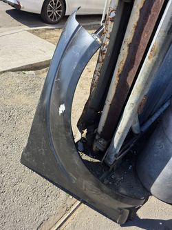 2005- 2021 Nissan Frontier Right Fender 