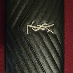 Yves Saint Laurent CASSANDRE ENVELOPE CHAIN WALLET