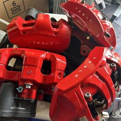 Brembo Tesla Break Calipers 
