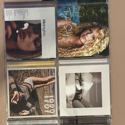 7 Taylor Swift CDs
