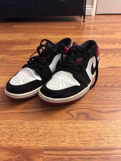 Jordan 1 Low Black Toe (2019) - Size 11 (No Box)