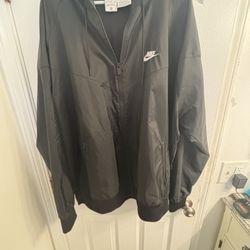 NIKE HOODIE NEW BLACK 2XL WINDBREAKER/WINDRUNNER