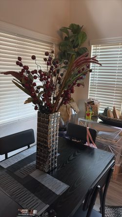 Color Silver With Red Flowers