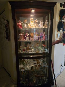 Dark Wood Curio Display Cabinet with Light