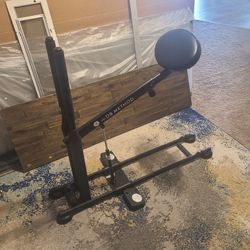 Squat Machine 