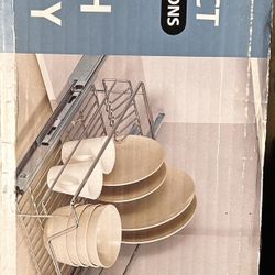 STORAGE SOLUTIONS FOR THE PERFECT KITCHEN