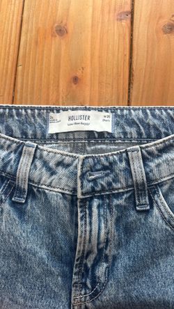 Hollister jeans