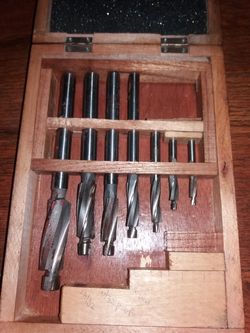 Drill bit set