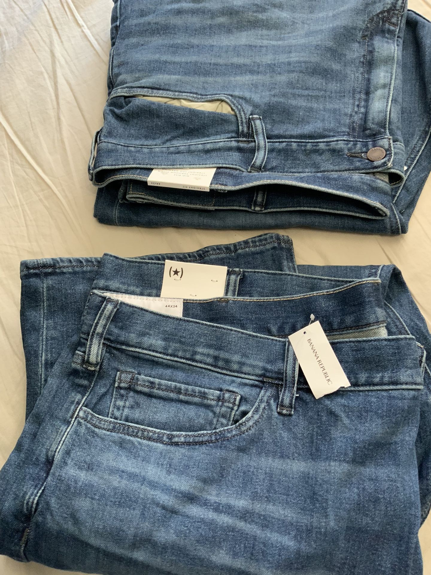 Blue Jeans Banana Republic Men;s Sz 44 X 34