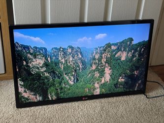 32" LG TV, 720p