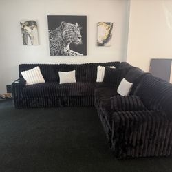 Moveing sale everything Must Go