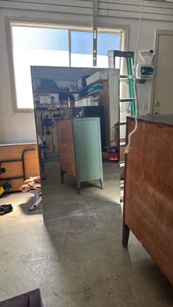 Free mirror